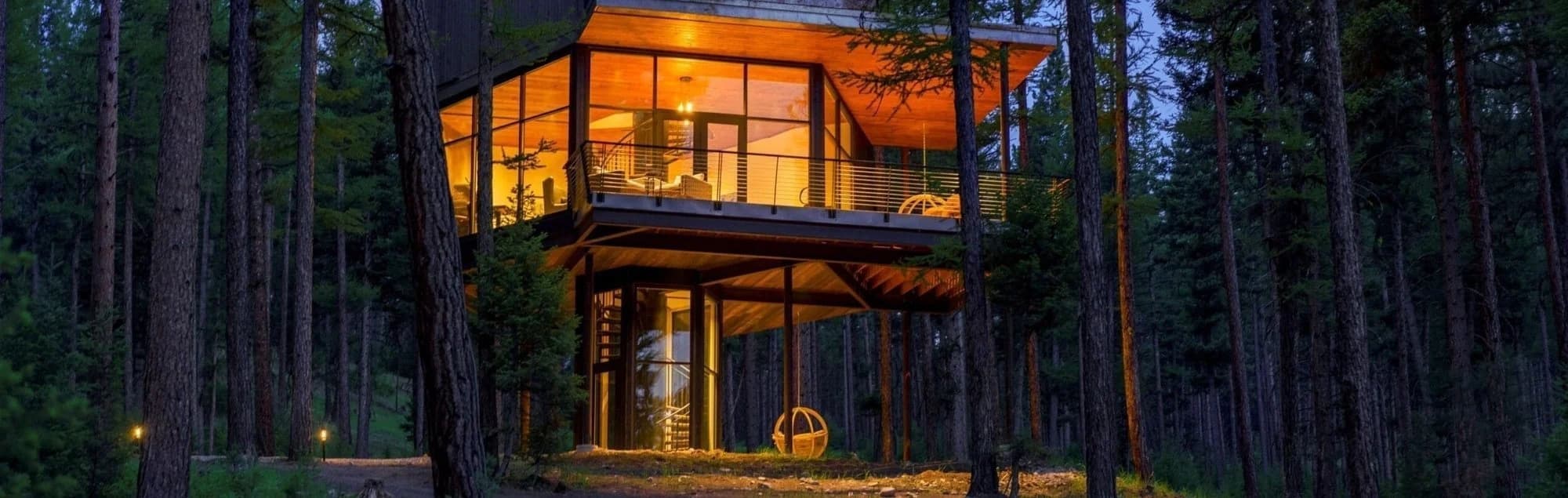 Tree haus at Paws Up surrounded by forest