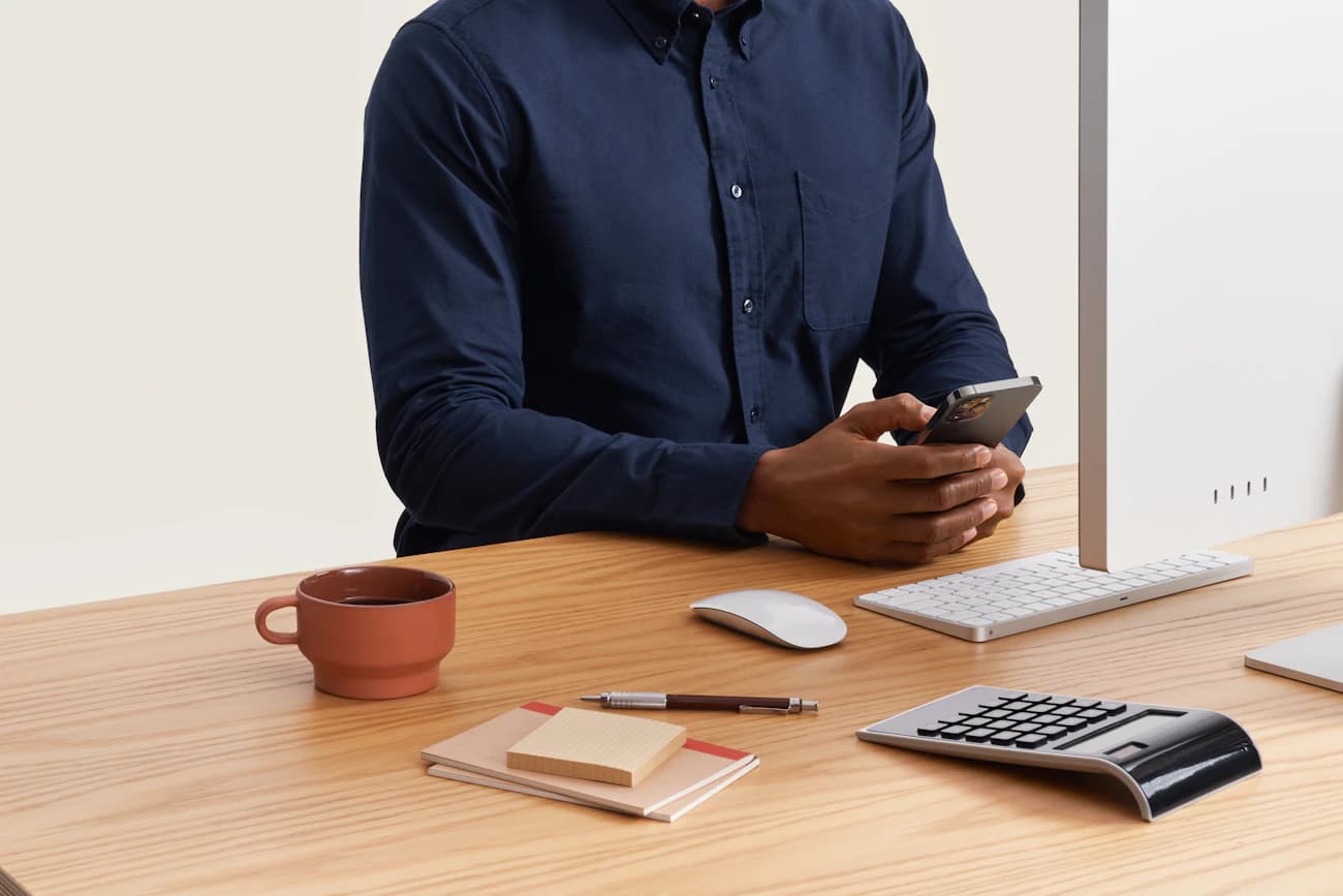 people collaborating